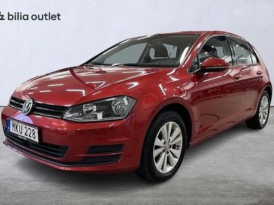 Röd Begagnad 2015 VW Golf VII Halvkombi | 119 900 kr (Marknadspris)