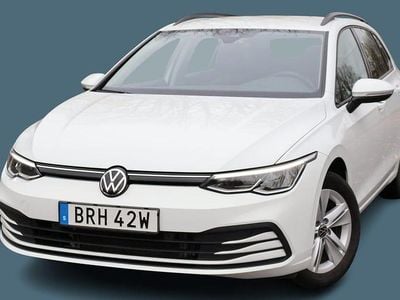 Begagnad VW Golf VIII 131 HK (96 kW) 2022 Vit Kombi