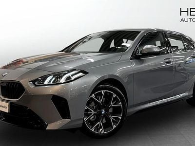 Begagnad BMW 120 Shadowline 170 HK (125 kW) 2025 Grå Halvkombi