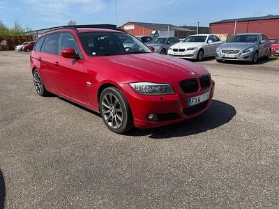 Begagnad BMW 320 184 HK (135 kW) 2010 Röd Kombi