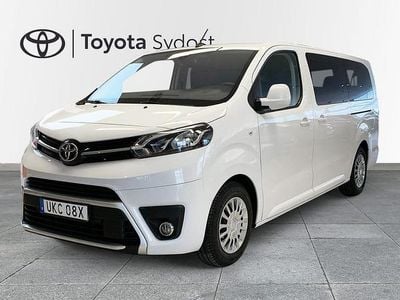 Vit Begagnad 2024 Toyota Proace Verso Kombi | 379 000 kr (Bra pris)