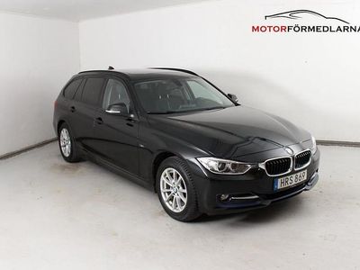 Begagnad BMW 318 Sport Line 143 HK (105 kW) 2015 Svart Kombi