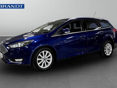 Blå Begagnad 2017 Ford Focus Titanium Kombi | 79 900 kr (Marknadspris)