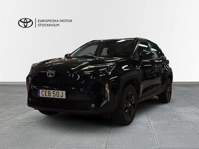 Svart Begagnad 2024 Toyota Yaris Hybrid Active | 284 900 kr (Lite dyr)