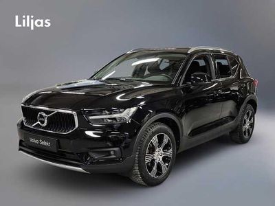 Svart Begagnad 2020 Volvo XC40 Momentum SUV | 319 000 kr (Marknadspris)
