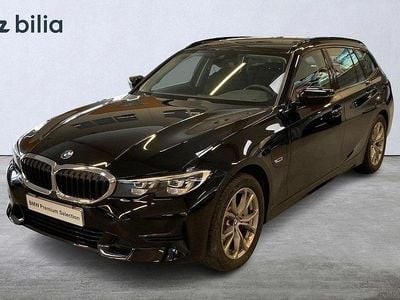 BMW 330e