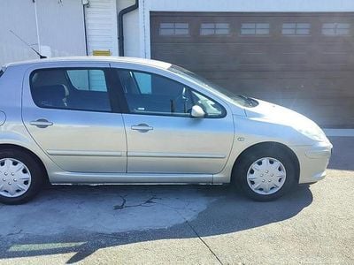 Begagnad Peugeot 307 109 HK (80 kW) 2007 Grå Halvkombi