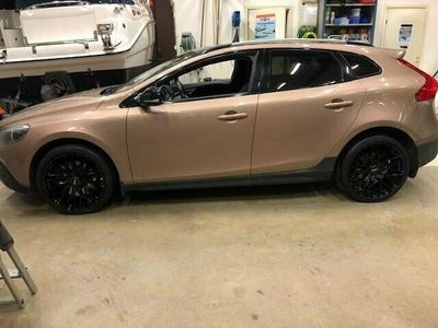 begagnad Volvo V40 CC T4 AWD Geartronic