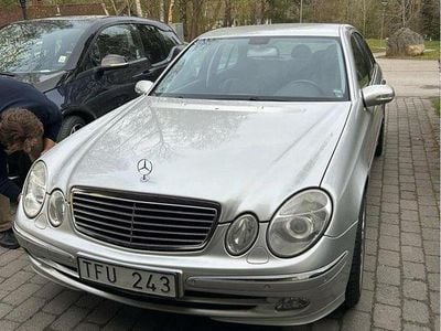 Mercedes E320