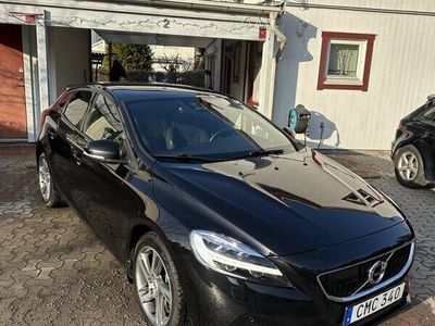 begagnad Volvo V40 T3 Geartronic Momentum Euro 6