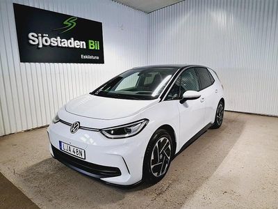Begagnad VW ID.3 Pro Performance 239 kW (326 HK) 2023 Vit Halvkombi