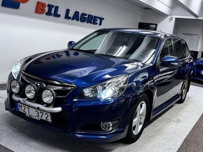 Mörkblå Begagnad 2009 Subaru Legacy Kombi | 94 900 kr (Marknadspris)