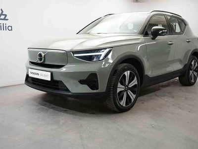 Grön Begagnad 2023 Volvo XC40 Single Motor SUV | 339 900 kr