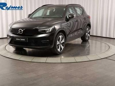 Svart (onyx svart metallic) Begagnad 2022 Volvo XC40 Core SUV | 308 900 kr