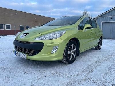 Begagnad Peugeot 308 109 HK (80 kW) 2008 Grön Halvkombi