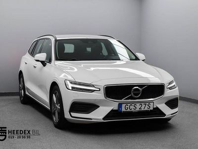 Vit Begagnad 2020 Volvo V60 Momentum Kombi | 199 900 kr (Marknadspris)