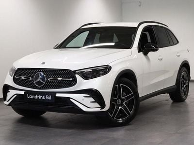 Vit Begagnad 2022 Mercedes GLC220 AMG line SUV | 599 000 kr