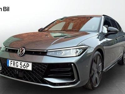 Mörkgrå Begagnad 2025 VW Passat R-line Kombi | 469 900 kr (Dyr)