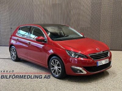 Röd Begagnad 2013 Peugeot 308 Allure Halvkombi | 74 900 kr (Marknadspris)