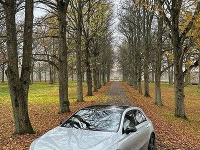 Silver Begagnad 2018 Mercedes A180 AMG Halvkombi | 209 900 kr (Marknadspris)