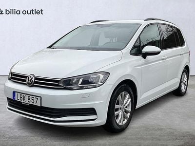 Vit Begagnad 2015 VW Touran Minibuss | 129 900 kr (Bra pris)