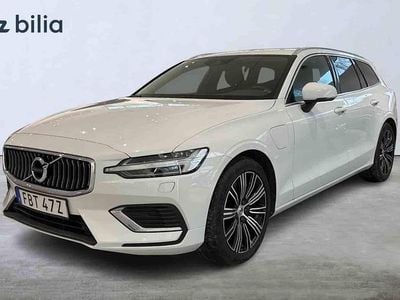 Vit Begagnad 2022 Volvo V60 Kombi | 289 000 kr (Superpris)