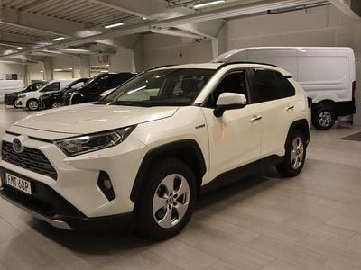 Begagnad Toyota RAV4 Hybrid Executive 222 HK (163 kW) 2019 Vit metallic SUV