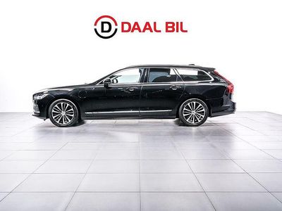 Svart Begagnad 2022 Volvo V90 Core Kombi | 309 700 kr (Marknadspris)