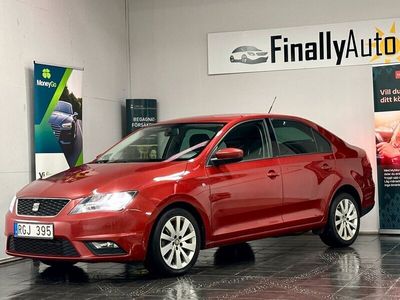 Röd Begagnad 2013 Seat Toledo Halvkombi | 84 900 kr