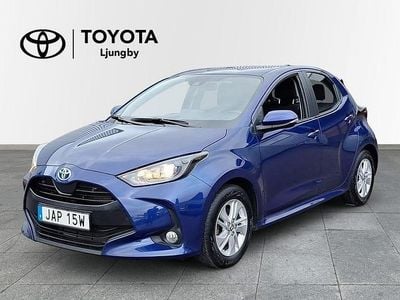 Begagnad Toyota Yaris Hybrid Active 117 HK (86 kW) 2023 Blå Halvkombi
