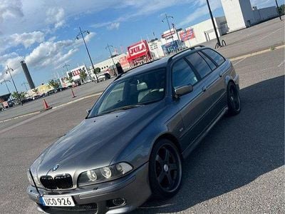 BMW 525