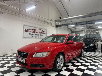 Röd Begagnad 2012 Volvo V70 Momentum Kombi | 99 000 kr (Marknadspris)
