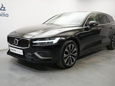 Begagnad Volvo V60 Core 253 HK (186 kW) 2022 Svart Kombi