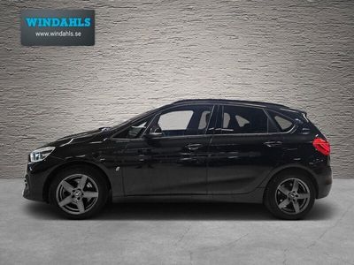 begagnad BMW 225 Active Tourer xe Advantage 224hk Plug in Navi Head-up