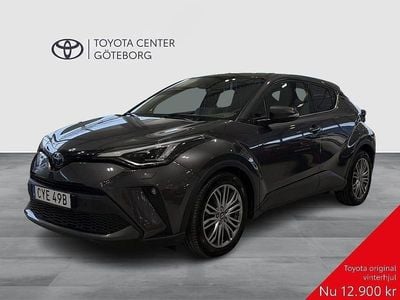 Grå Begagnad 2022 Toyota C-HR Executive SUV | 279 900 kr (Bra pris)
