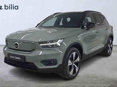 Begagnad Volvo XC40 154 kW (210 HK) 2022 Grön SUV