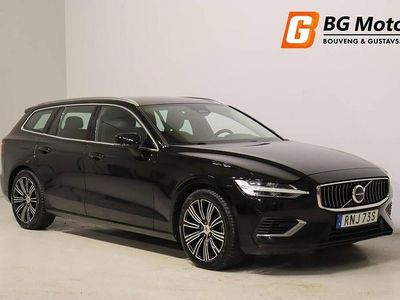 Begagnad Volvo V60 Core 350 HK (257 kW) 2023 Svart Kombi
