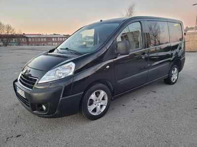 begagnad Peugeot Expert Panel Van 1.2t 2.0 HDi Euro5Automat Dragkrok