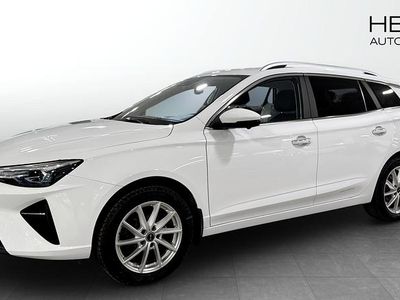 Begagnad MG MG5 EV Luxury 130 kW (177 HK) 2022 Vit Kombi