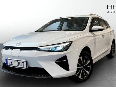 Begagnad MG MG5 EV Comfort 130 kW (177 HK) 2022 Vit Kombi