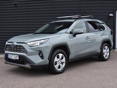 Begagnad Toyota RAV4 Hybrid Executive 222 HK (163 kW) 2022 Grön SUV
