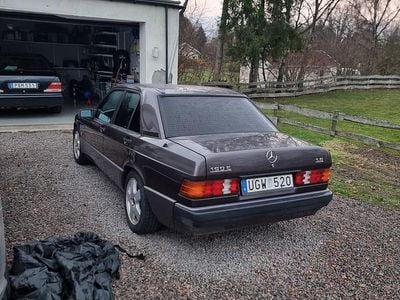 Begagnad 1991 Mercedes 190 Sedan | 85 000 kr