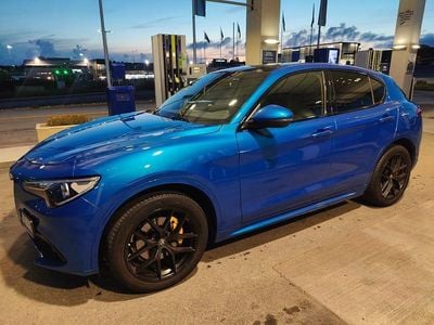 Blåmetallic Begagnad 2020 Alfa Romeo Stelvio SUV | 360 000 kr (Dyr)
