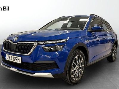 Blå Begagnad 2023 Skoda Kamiq ScoutLine SUV | 259 900 kr (Marknadspris)