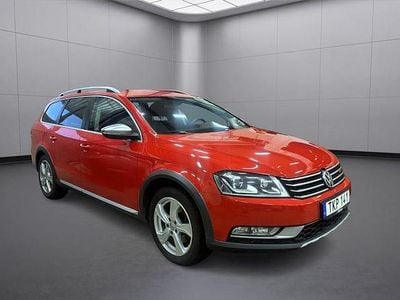 Begagnad VW Passat Alltrack 180 HK (132 kW) 2014 Röd Kombi