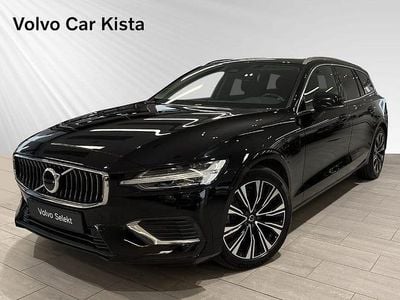 Svart Begagnad 2023 Volvo V60 Core Kombi | 324 900 kr (Bra pris)