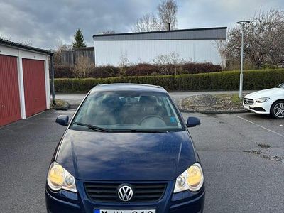 Begagnad VW Polo 80 HK (58 kW) 2007 Halvkombi