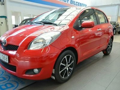 begagnad Toyota Yaris 5-dörrar 1.4 D-4D 90hk Edition Plus / M-Värme