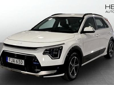 Vit (white) Begagnad 2024 Kia Niro SUV | 339 900 kr (Marknadspris)