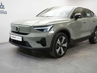 Begagnad Volvo C40 Core 169 kW (231 HK) 2022 Grön SUV